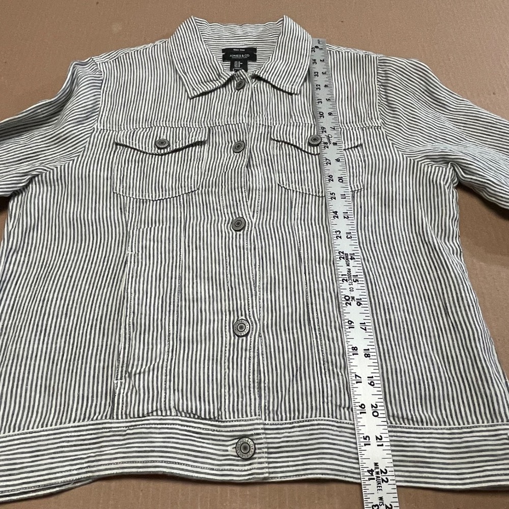 Jones New York Women's Sz Medium Blue/White Striped Linen Trucker Style Jacket - Picture 10 of 15
